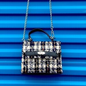 Madden NYC small purse NWT,black leather handle and adjustable chain strap